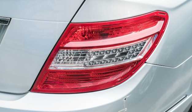 Снятие старых фар