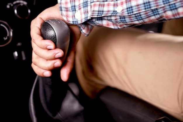 Установка защитного кожуха на место