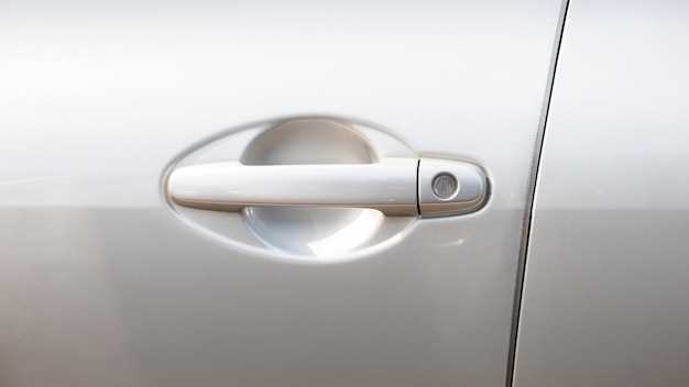 Ssangyong Actyon New: Заклинило заднюю левую дверь