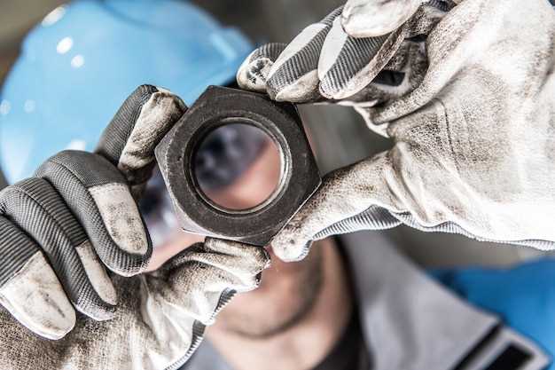 Проверка состояния двигателя перед работой